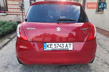 Хэтчбек Suzuki Swift 2011 в 