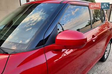 Хэтчбек Suzuki Swift 2011 в 