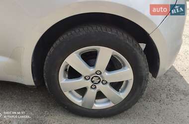 Хетчбек Suzuki Swift 2008 в 