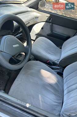 Седан Suzuki Swift 1990 в 