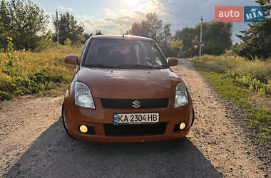 Хэтчбек Suzuki Swift 2006 в 