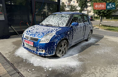 Хэтчбек Suzuki Swift 2007 в 