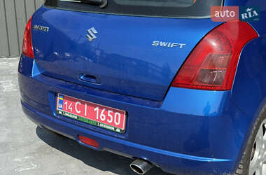 Хэтчбек Suzuki Swift 2007 в 
