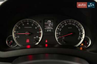 Хетчбек Suzuki Swift 2013 в 