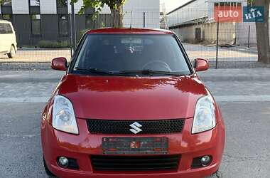 Хэтчбек Suzuki Swift 2006 в 