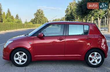 Хэтчбек Suzuki Swift 2006 в 