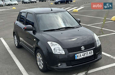 Хэтчбек Suzuki Swift 2007 в Киеве