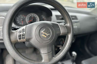 Хэтчбек Suzuki Swift 2007 в 