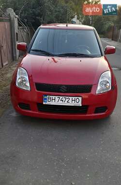 Хэтчбек Suzuki Swift 2006 в 