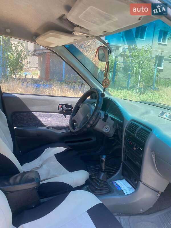 Suzuki Swift 2000