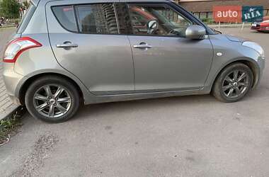 Хэтчбек Suzuki Swift 2011 в 