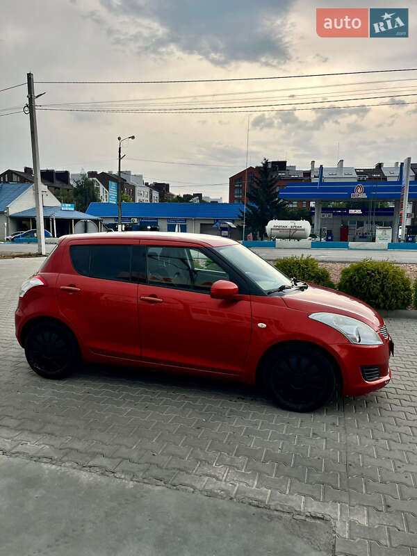 Suzuki Swift 2012