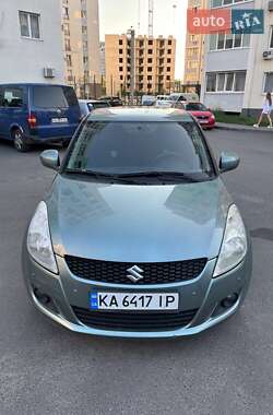 Хетчбек Suzuki Swift 2011 в 