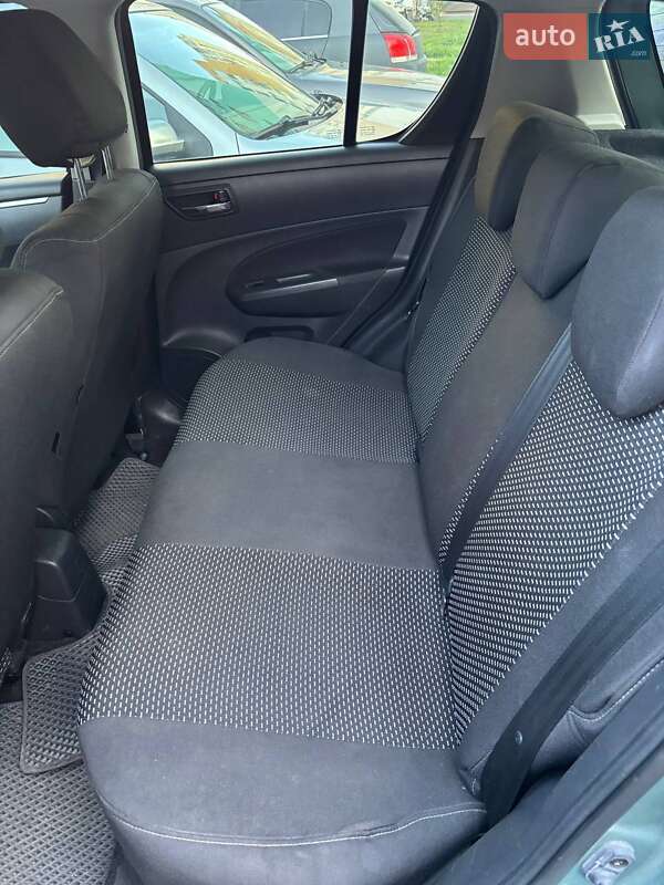 Хетчбек Suzuki Swift 2011 в Харкові