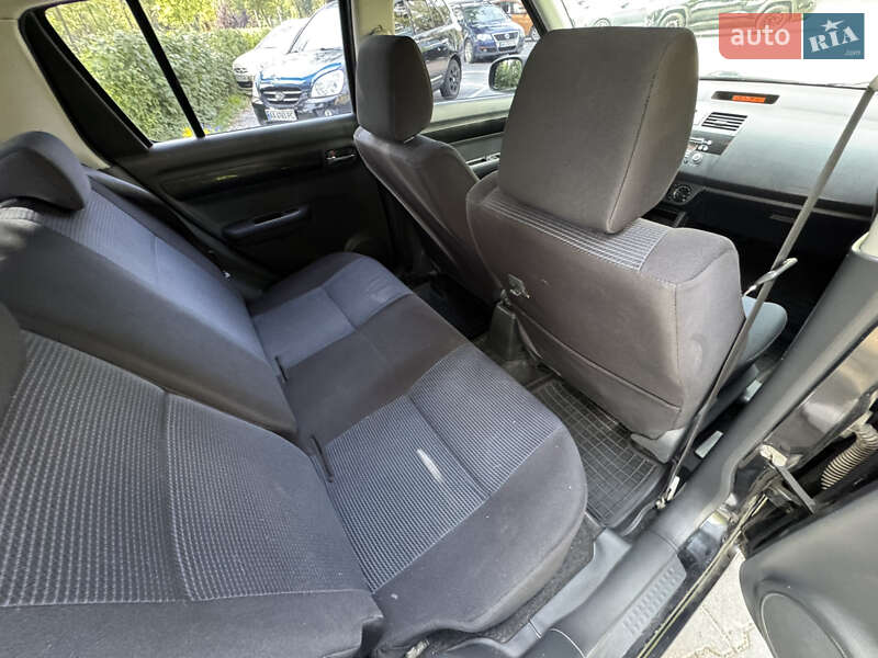 Хэтчбек Suzuki Swift 2008 в Киеве