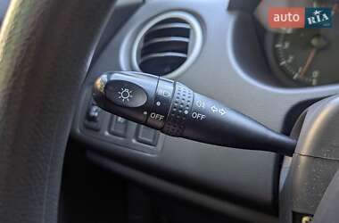 Хэтчбек Suzuki Swift 2007 в 
