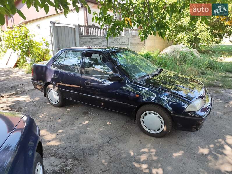 Седан Suzuki Swift 1993 в Полтаві