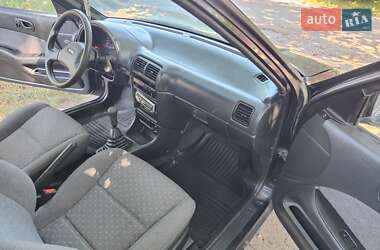 Седан Suzuki Swift 1993 в 