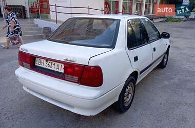 Седан Suzuki Swift 1997 в 