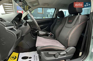 Хэтчбек Suzuki Swift 2011 в 