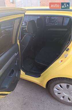 Хетчбек Suzuki Swift 2005 в 