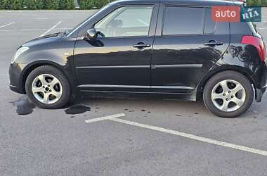 Хэтчбек Suzuki Swift 2007 в 