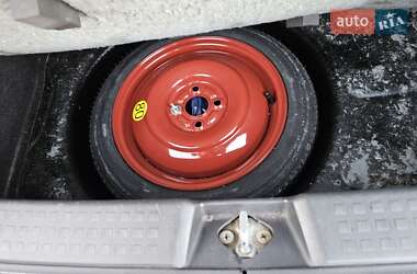 Хэтчбек Suzuki Swift 2007 в 