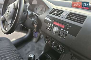 Хэтчбек Suzuki Swift 2007 в 