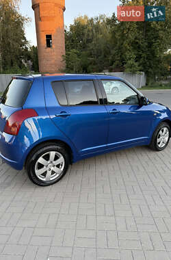 Хетчбек Suzuki Swift 2007 в 