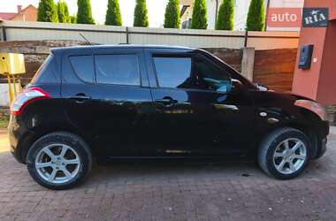 Хэтчбек Suzuki Swift 2013 в 