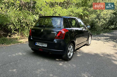 Хэтчбек Suzuki Swift 2006 в 