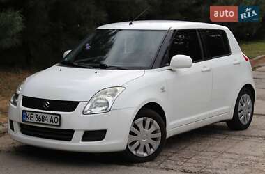 Хэтчбек Suzuki Swift 2009 в 
