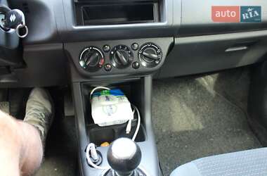 Хэтчбек Suzuki Swift 2009 в 