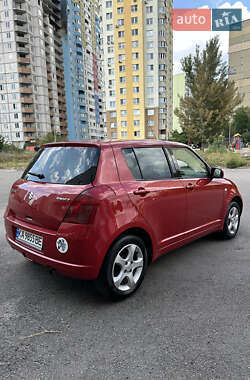 Хэтчбек Suzuki Swift 2006 в 