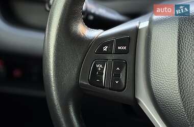 Хэтчбек Suzuki Swift 2011 в 