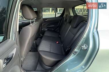 Хэтчбек Suzuki Swift 2011 в 