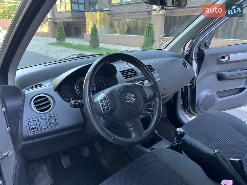 Хэтчбек Suzuki Swift 2008 в Чернигове