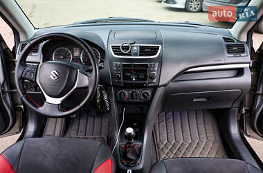 Хетчбек Suzuki Swift 2011 в 