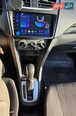 Хэтчбек Suzuki Swift 2011 в 
