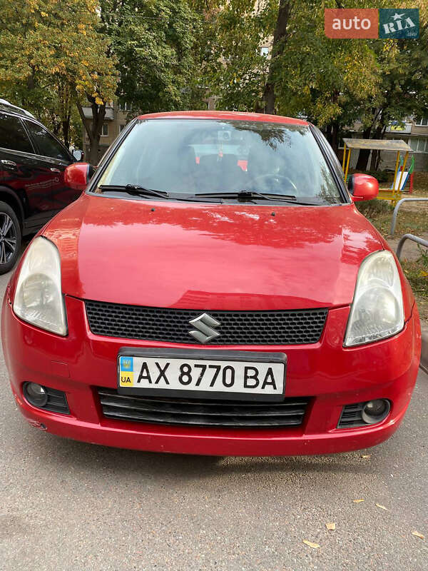 Хетчбек Suzuki Swift 2006 в 