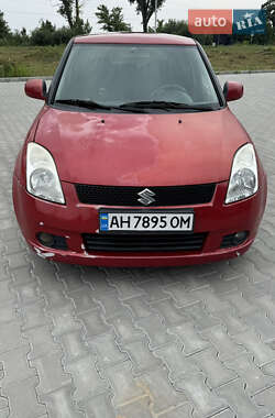 Хетчбек Suzuki Swift 2007 в 