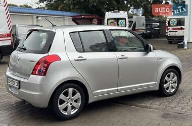 Хэтчбек Suzuki Swift 2008 в 