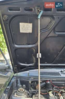 Хэтчбек Suzuki Swift 1984 в 