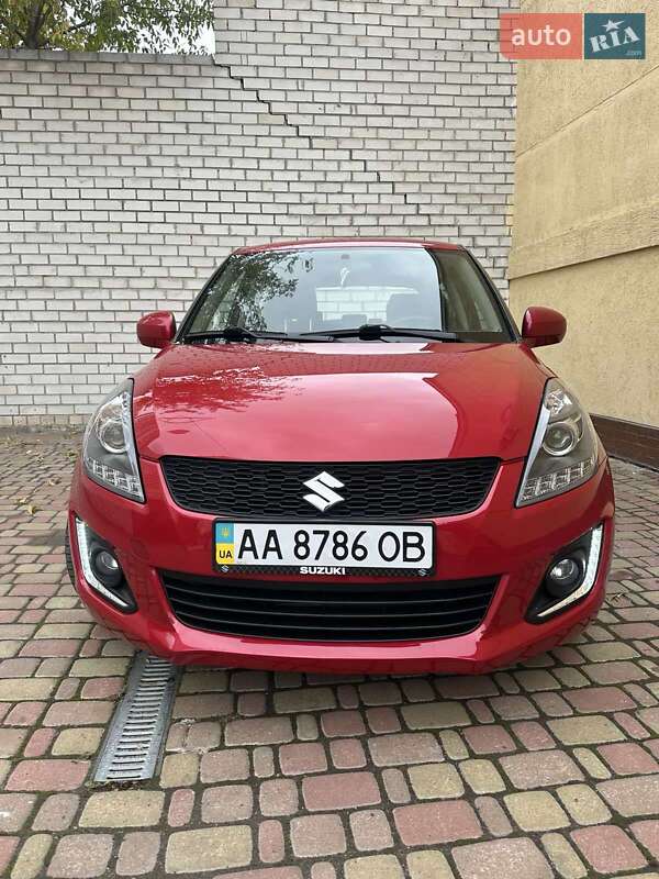Хетчбек Suzuki Swift 2013 в Києві