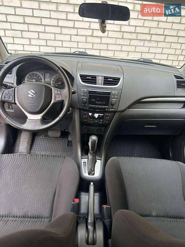Хетчбек Suzuki Swift 2013 в Києві