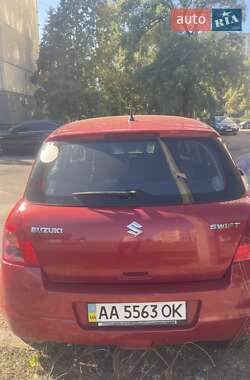 Хетчбек Suzuki Swift 2007 в 