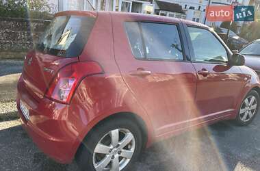 Хетчбек Suzuki Swift 2007 в 