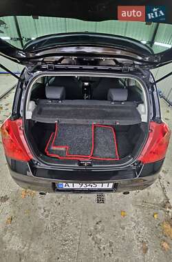 Хетчбек Suzuki Swift 2010 в 