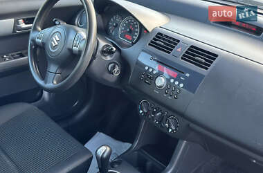 Хетчбек Suzuki Swift 2006 в 