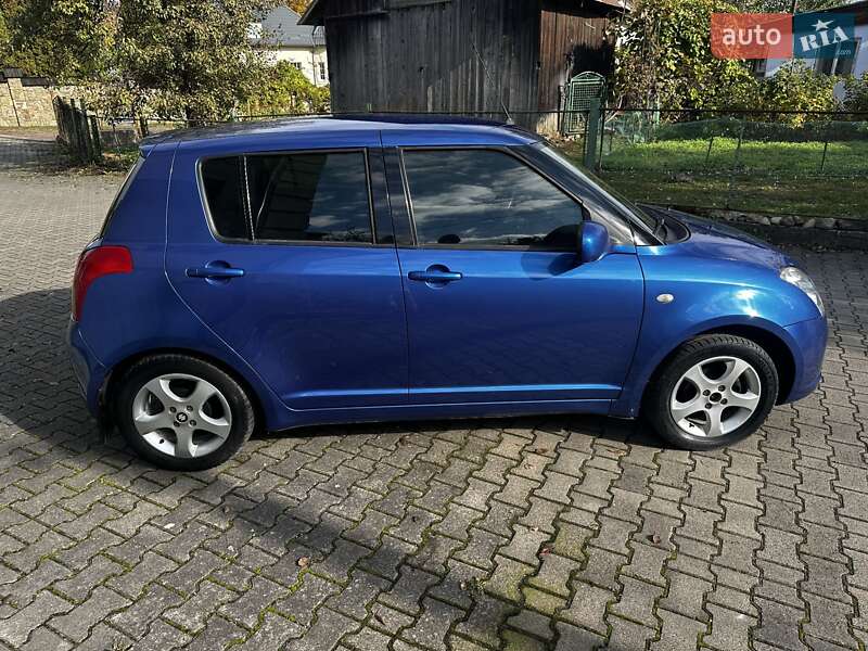 Хэтчбек Suzuki Swift 2006 в Надворной